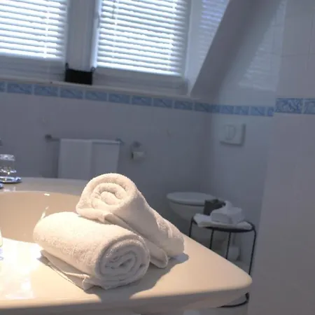Bed & Breakfast Noir D'ivoire *