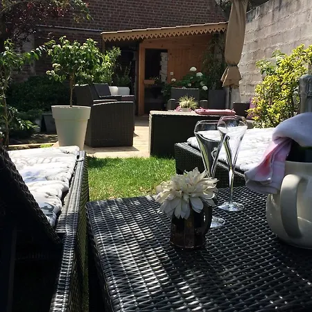 Noir D'ivoire Bed & Breakfast *